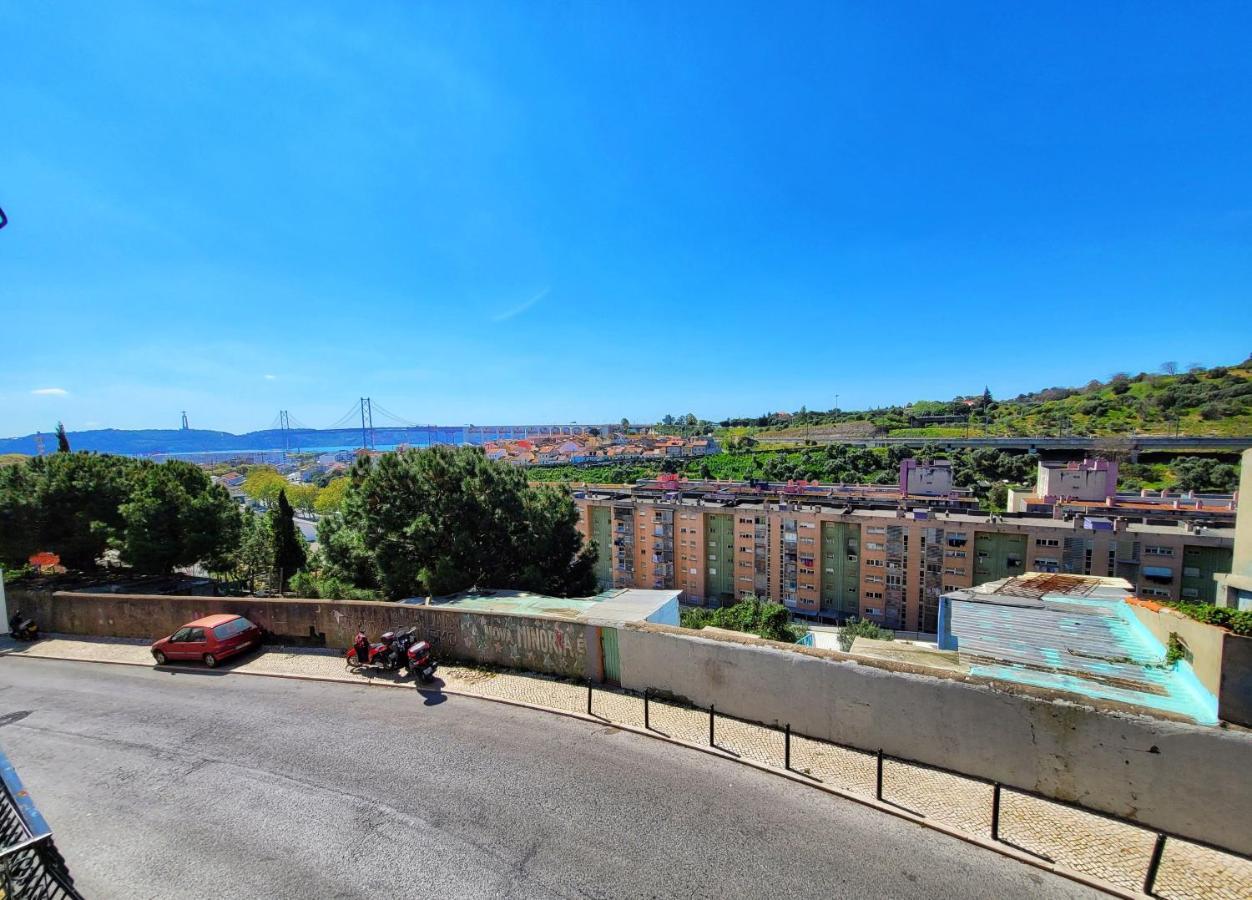 Prazeres Pool Residence Lisboa Exteriör bild